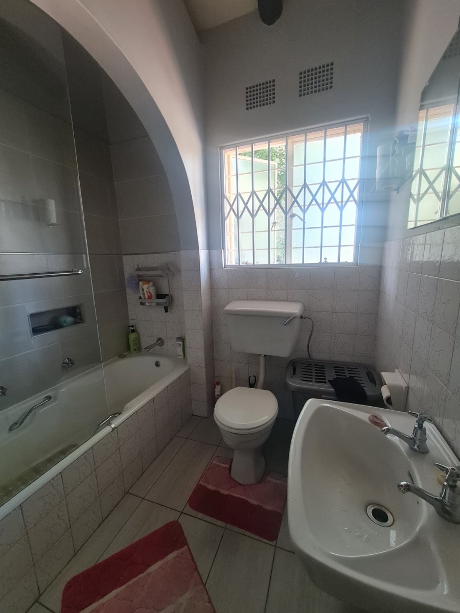 3 Bedroom Property for Sale in Vaalpark Free State